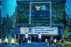 Model kontingensi dalam penerapannya 8 8. 10 Perusahaan Pelat Merah Penyumbang Terbesar Pendapatan Negara