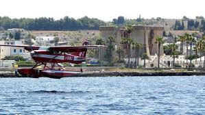 Vista vista sulla costa di santa maria al bagno. Fly Test Sul Litorale Di Santa Maria Al Bagno Gli Idrovolanti Prendono Quota