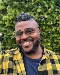 Charles Jones's Instagram, Twitter & Facebook