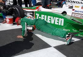 Il indycar series 2003 è stato l'ottavo campionato del indycar series. Top 5 Tony Kanaan Moments In The 7 Eleven Car