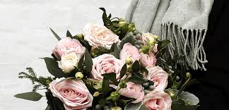 Our flowers under £20 range is the perfect place to look. Flowers Under 20