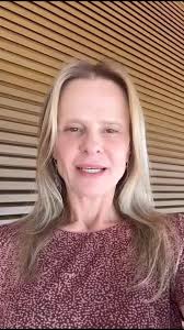 Novo livro de Sandra Borba: "Perguntas que Jesus nos fez" Ansiosos para  esse novo lançamento? Hoje trouxemos um vídeo da @sandraborbap falando  sobre seu próximo livro: "Perguntas que Jesus nos fez". O