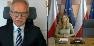O piece węglowe i gazowe, kominki. Xv Forum Przedsiebiorcow Malopolska Po Pandemii Rekordowe Pieniadze Na Rozwoj I Duze Bariery Ktore Trzeba Pokonac Gazeta Krakowska