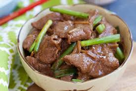 Ginger And Scallion Beef Recipe Main Dishes With Sirloin Tip Oil Ginger Scallions Corn Starch Oyster Sauce Magg Cooking Chinese Food Beef Recipes Recipes