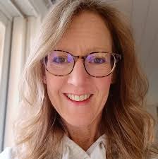 Hey everyone So here is a bit about myself and this group My name is Angela  Robinson I started this group about 3 years ago maybe longer the main  reason for starting