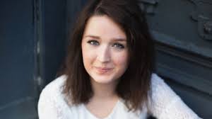 Gerade erst machte nina bott ihre autoimmunerkrankung öffentlich, jetzt verkündet sie die nächste schlechte nachricht: Janina Kranz Bei Gzsz Psycho Karla Sie Ist Die Neue Bei Gute Zeiten Schlechte Zeiten News De