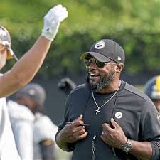 The man behind the catches: Steelers equipment guru Lou Balde key to  Diontae Johnson's success and more