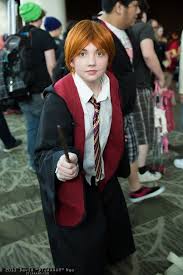 Tritt ein und lass dich von einem originalgetreuen kostüm verzaubern! Harry Potter Ron Weasley Kostum Selber Machen Maskerix De Kostume Selber Machen Halloween Kostum Selber Machen Halloween Kostume Kinder