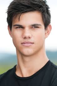 Pin By Agostina Garcia On And So The Lion Fell In Love With The Lamb Boy Hairstyles Taylor Lautner Mens Hairstyles