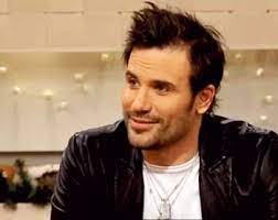 Akustiska versioner av jag kan inte glömma och forever young ute nu på youtube! Tv Tips Maj Nojesguiden