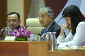 Majlis perundingan melayu merupakan sebuah ngo yang berhasrat menjaga kepentingan orang melayu di malaysia dalam konteks masyarakat majmuk yang mempunyai pelbagai kaum , etnik, budaya, agama dan sebagainya. Kpm Mesyuarat Majlis Perundingan Pelajar Kebangsaan Mppk Kali Ke 20 Tahun 2019