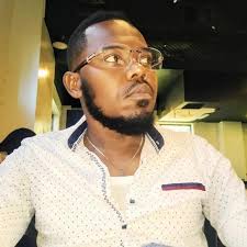 Evelyne Simon Lage digicel ou pou staff mete minit pou ou paske ou fè kè DG  a kontan ou swiv paj ak vrè lanmou pou kominote a