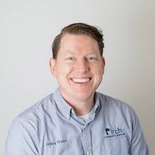 Andrew Rowlett's Instagram, Twitter & Facebook