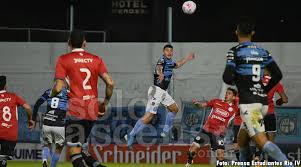 The match between estudiantes rio cuarto vs belgrano for the argentina: Hsdovn6dqaz0 M