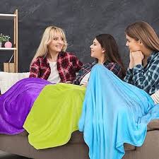 Amazon.com: Tinideya 12 Pcs Flannel Fleece Throw Blanket Bulk 50 x 60 Inch  Soft Fleece Blanket Warm Throw Blanket Coral Blankets for Couch Sofa Home  ...