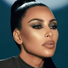 2010s Beauty Trends Top Beauty Hair Makeup Trends Kim Kardashian Makeup Celebrity Makeup Looks Celebrity Makeup