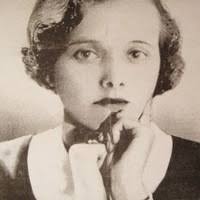 PDF) The Enduring Appeal of Daphne Du Maurier's Fiction: New Critical  Perspectives