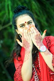 Mehendi picture 📸 ❤️ The mehendi ceremony is a vibrant pre wending rilval  where henna is applied to the hands and feel of the bride and sometimes the  groom creating intricate designs