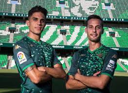 The home kit of real betis is a white color with light green stripes. Real Betis 2018 19 Kappa Away Kit Football Shirt News