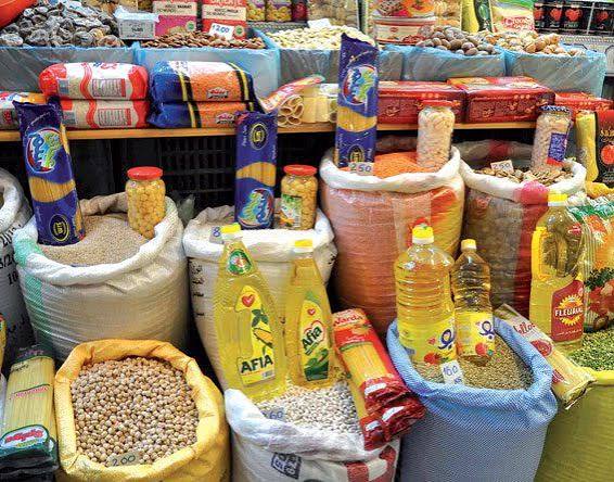 بعد هبوط الدولار.. انخفاض أسعار 20 سلعة غذائية بالأسواق| تفاصيل