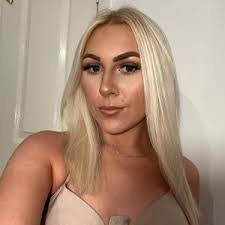 Britney Brooks's Instagram, Twitter & Facebook