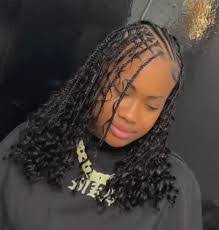 Sandra Gowan's Instagram, Twitter & Facebook