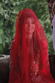 Hatice Sultan Kirmizi Gelinlik Modeli Gelinlik Gelinler Gelin