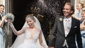 So reich ist ihre familie! Victoria Swarovski Ihr Hochzeitskleid Kostete Fast 1 Million Euro Intouch