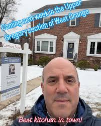 Andrew Soloway, Real Estate Agent with The Elizabeth Winterbottom Team