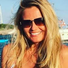 Groomer for 16-year-old Bichon in February?