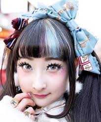 Looking Sickly Is Big In Japan Japanese Trends Tokyo Fashion Japanese Makeup