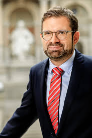 Richterinnen und Richter