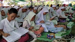 Untuk mencapai segala hajat yang diinginkan. Amalkan Surah Al Ikhlas Di Sembilan Waktu Ini Manfaatnya Luar Biasa Tribun Manado