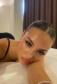 hailey cuevas (hailey27_)