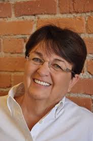 17 female execs offer advice about rising to the top of a male-dominated  field