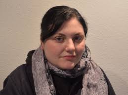 Monsignore Bender im Fragen-Domino