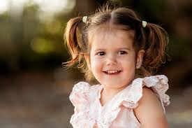 Gorgeous family alert 🚨 The warm weather can't come soon enough. I have  verrrry limited summer availability! May is open though 💕