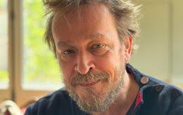 Bruno et Denis Podalydès, frères amis, partent en « Petite vadrouille »