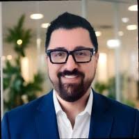 Robert Larios, ᴇᴍʙᴀ