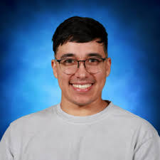 Emma Naranjo's Instagram, Twitter & Facebook