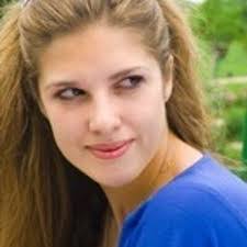 Jillian Goss's Instagram, Twitter & Facebook