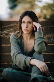 Δύο φιλόδοξοι νέοι, με πείσμα και τόλμη. H Gh Ths Elias Oi Prwtagwnistes Poy 8a Monopwlhsoyn To Endiaferon Twn Thle8eatwn Sth Nea Seira Toy Mega Mikrofwno Gr