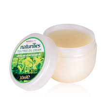 Siyah noktaların görünümünün oluşmasını engellemeye yardımcı olur. Huncalife Naturilies Cay Agaci Ozlu Yagli Krem 30 Ml