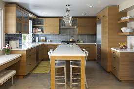 One Of Our Most Popular Kitchens On Houzz Kitchen Teerlinkcabinet Houzz Home House Interior Interi Contempory Kitchen Popular Kitchens Custom Cabinets