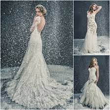 Creative ways to incorporate something blue into your wedding day. Styled Shoot Snow Angel Enzoani