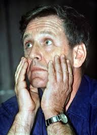 Amos Oz, Israeli writer who was revered by many but attacked by others for  his alignment with the Zionist Left