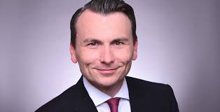 Eft (electronic fund transfer or wire transfer to direct bank account) facility ia available for unicredit bank ag hypovereinsbank located in frankfurt am main with swift bic routing code of hyvedemm430 in , germany. Hvb Besetzt Firmenkundenspitze In Suddeutschland Neu Finance Magazin