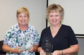 Current programs that have opportunities available to volunteer with cancer council qld include event management, marketing & media and human resources. Redlands Volunteers Raise State S Top Amount For Cancer Council Redland City Bulletin Cleveland Qld