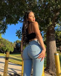 Sarah Cortina - Free nude pics, galleries & more at Babepedia