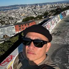 Retro headlight conversions are getting popular in Japan. I quite like this  HIACE.